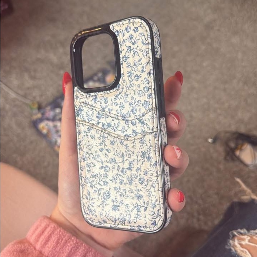 Floral Blue and White Phone 16 pro card holder Case